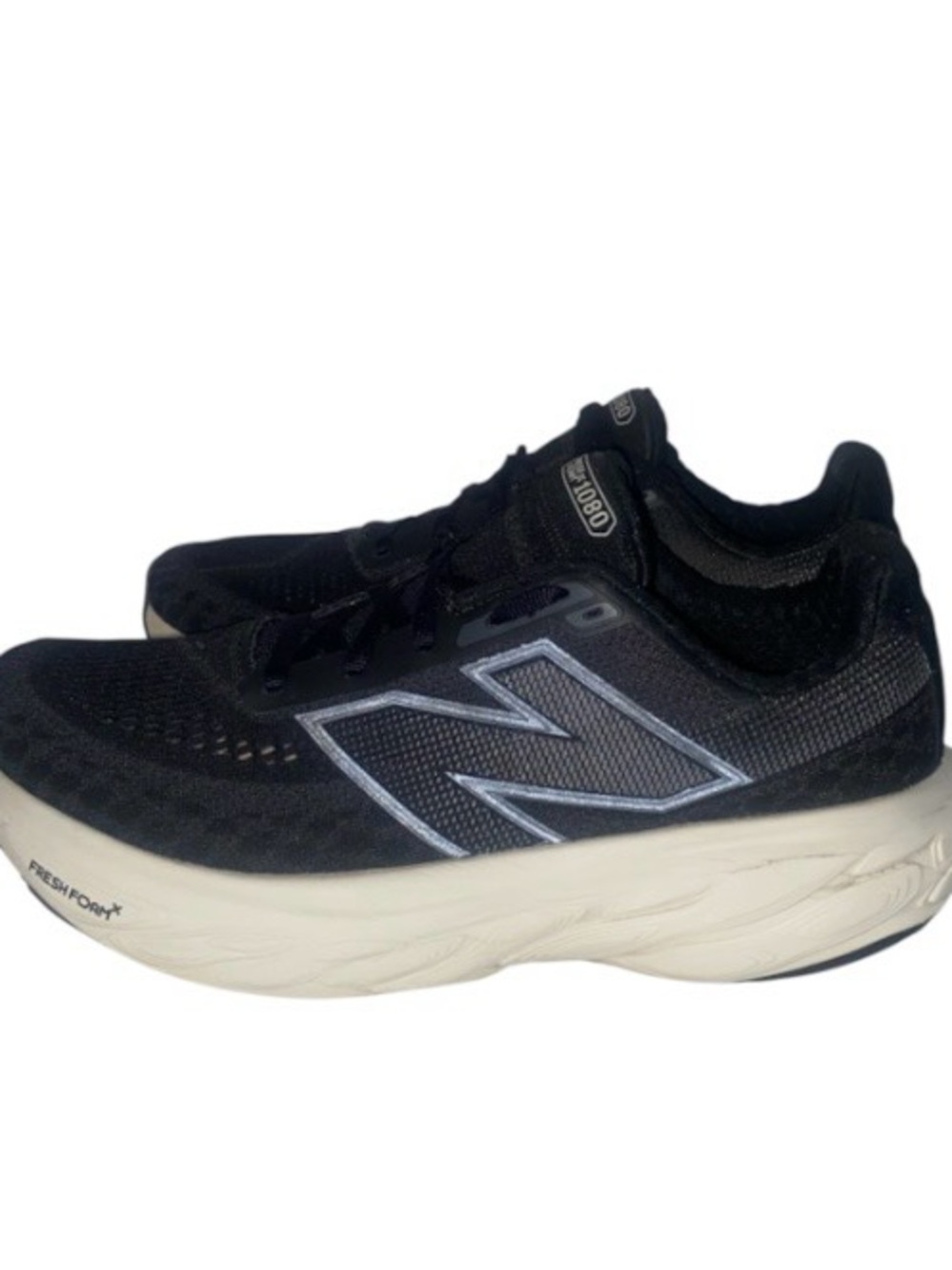New Balance Women’s Fresh Foam X 1080V14  Running Shoes. Size 9.5  (Pre owned)